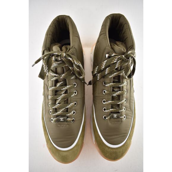 Chanel 19B Green Quilted Platform CC Logo High Top Trainer Sneaker Boot 44 11 - Picture 8 of 12